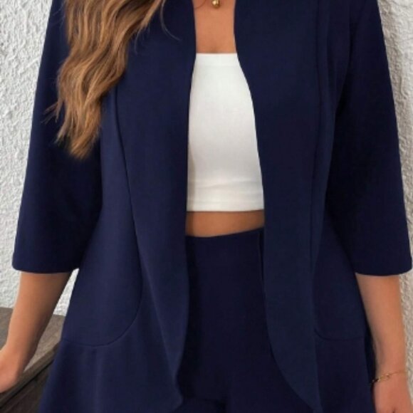 Two peice suit - Picture 1 of 3